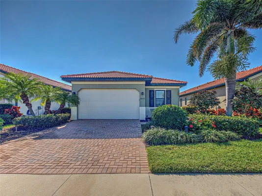 Property Slideshow image 3 of 100 | 10353 crooked creek dr, Venice, FL, 34293
