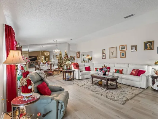 Property Slideshow image 3 of 30 | 9900 se 175th pl, Summerfield, FL, 34491