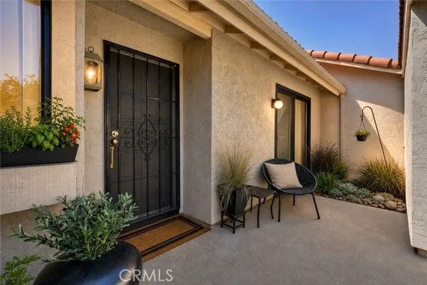 Property Slideshow image 2 of 25 | 17808 corte huasco, San Diego, CA, 92128