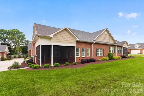 Property Slideshow image 3 of 41 | 2311 index ct, Denver, NC, 28037