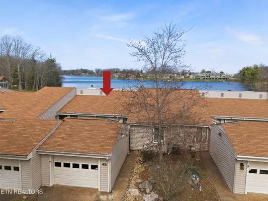 Property Slideshow image 2 of 36 | 10 woodland ct, Crossville, TN, 38558