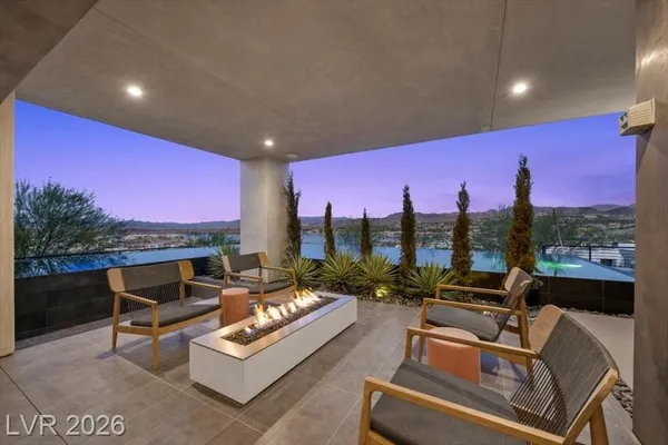 Property Slideshow image 3 of 65 | 32 highland cove ln, Henderson, NV, 89011