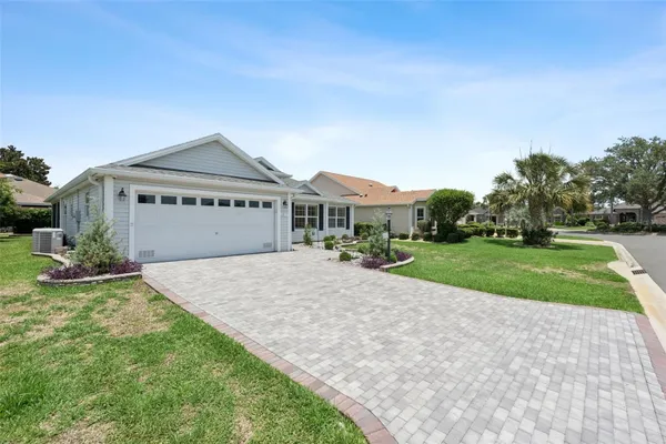 Property Slideshow image 2 of 48 | 1877 walden way, The Villages, FL, 32162