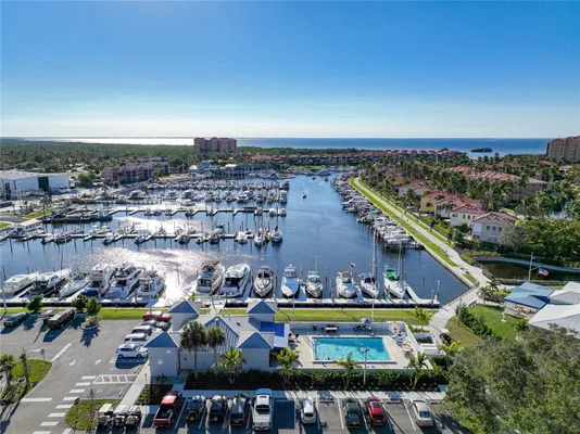 Property Slideshow image 3 of 31 | 3170 matecumbe key rd 112, Punta Gorda, FL, 33955