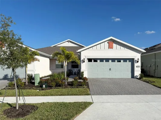 Property Slideshow image 2 of 40 | 13545 pearl beach st, Winter Garden, FL, 34787