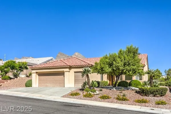 Property Slideshow image 2 of 39 | 11008 summers end ave, Las Vegas, NV, 89134