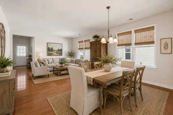 Property Slideshow image 3 of 16 | 3371 bagatelle ln, Mundelein, IL, 60060