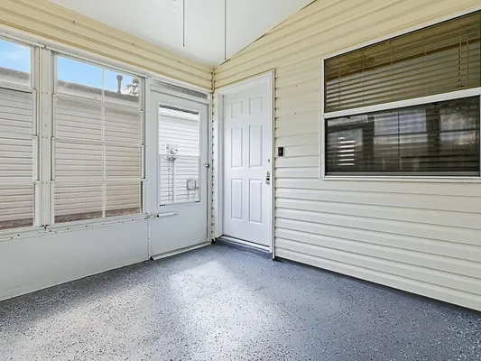 Property Slideshow image 2 of 43 | 16978 se 94th sunnybrook cir, The Villages, FL, 32162