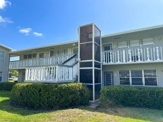 Property Slideshow image 3 of 20 | 206 farnham i # 206, Deerfield Beach, FL, 33442