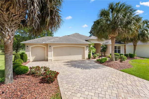 Property Slideshow image 2 of 38 | 16967 se 84th colerain cir, The Villages, FL, 32162