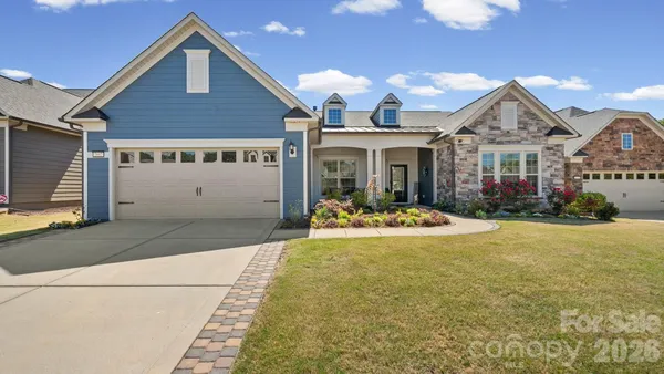 Property Slideshow image 3 of 47 | 2017 grove pl, Fort Mill, SC, 29715