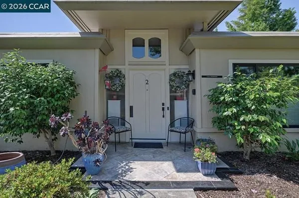 Property Slideshow image 3 of 51 | 1124 oakmont dr 2, Walnut Creek, CA, 94595