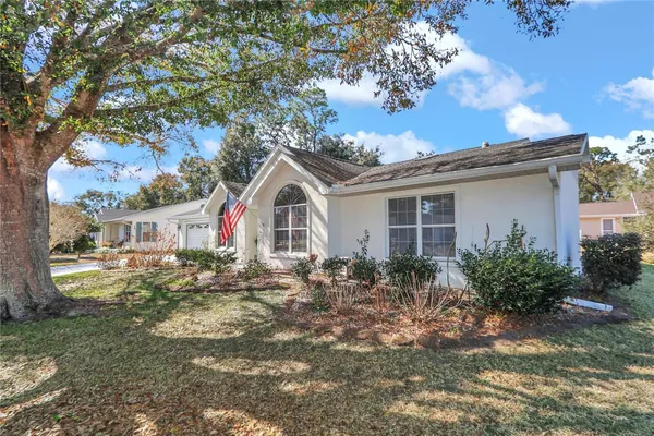 Property Slideshow image 2 of 27 | 8319 sw 108th loop, Ocala, FL, 34481
