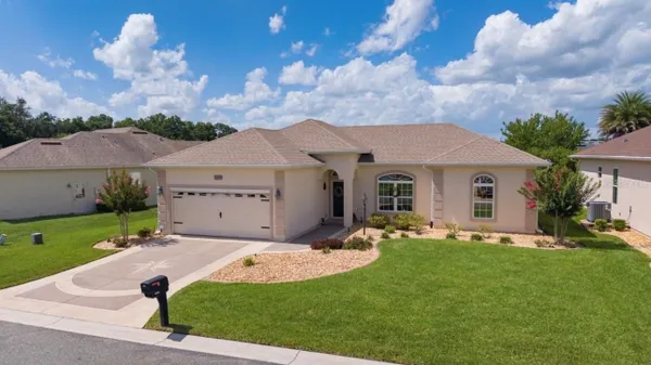 Property Slideshow image 2 of 39 | 10949 se 169th ln, Summerfield, FL, 34491