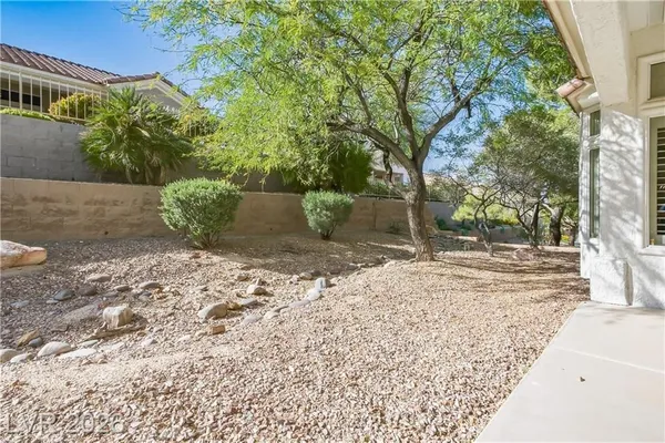 Property Slideshow image 3 of 58 | 2929 faiss dr, Las Vegas, NV, 89134