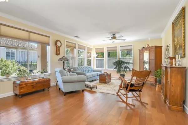 Property Slideshow image 2 of 37 | 609 twin lakes ln, Rio Vista, CA, 94571
