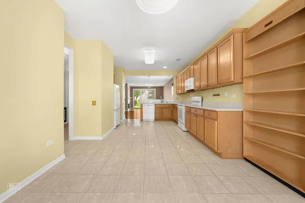 Property Slideshow image 3 of 29 | 13462 dearborn trl, Huntley, IL, 60142