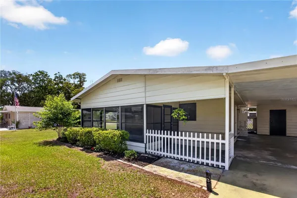 Property Slideshow image 3 of 46 | 8972 sw 103rd ln, Ocala, FL, 34481