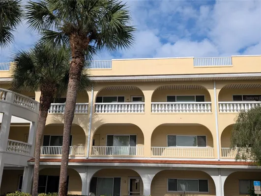 Property Slideshow image 2 of 46 | 2222 norwegian dr apt 48, Clearwater, FL, 33763