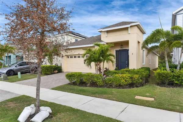 Property Slideshow image 3 of 87 | 407 sandsend ct, Apollo Beach, FL, 33572