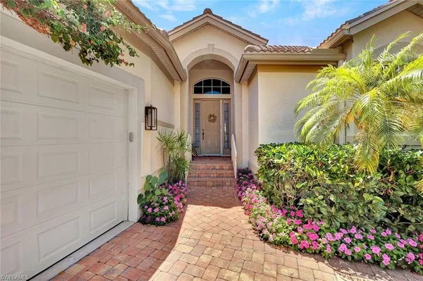 Property Slideshow image 3 of 33 | 27536 riverbank dr, Bonita Springs, FL, 34134