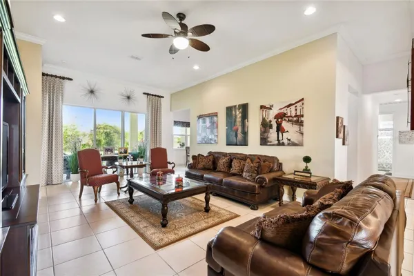 Property Slideshow image 3 of 54 | 804 san raphael st, Poinciana, FL, 34759