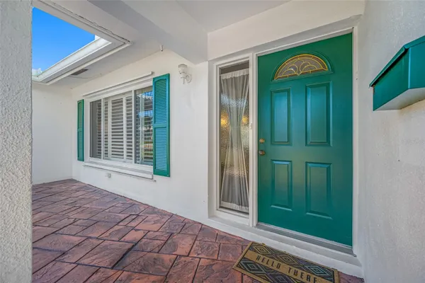 Property Slideshow image 3 of 40 | 14280 86th ter, Seminole, FL, 33776
