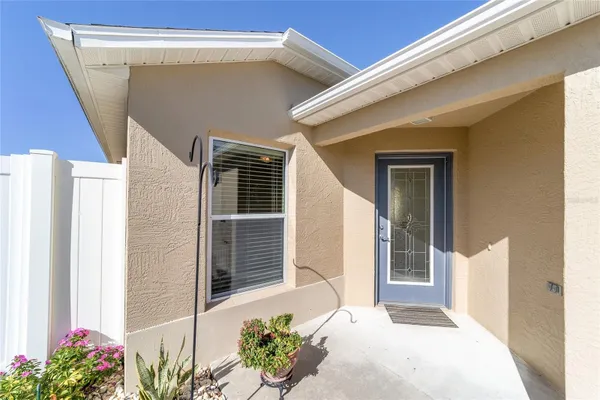 Property Slideshow image 3 of 31 | 2303 nautilus ln, The Villages, FL, 32162