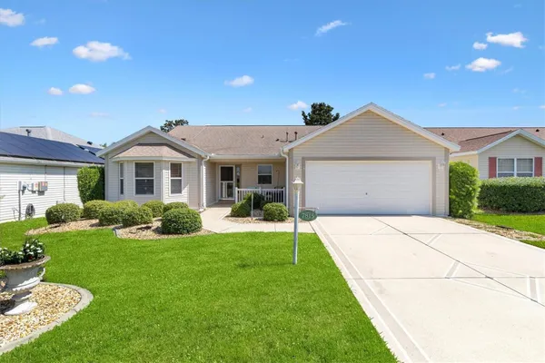 Property Slideshow image 2 of 40 | 7815 se 166th hibernia ln, The Villages, FL, 32162