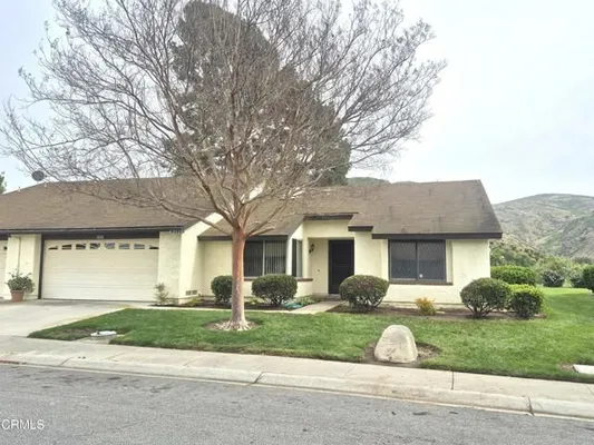 Property Slideshow image 3 of 67 | 42028 village 42 42, Camarillo, CA, 93012