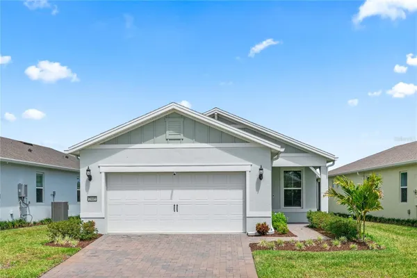 Property Slideshow image 2 of 26 | 2445 cliff way, Saint Cloud, FL, 34771