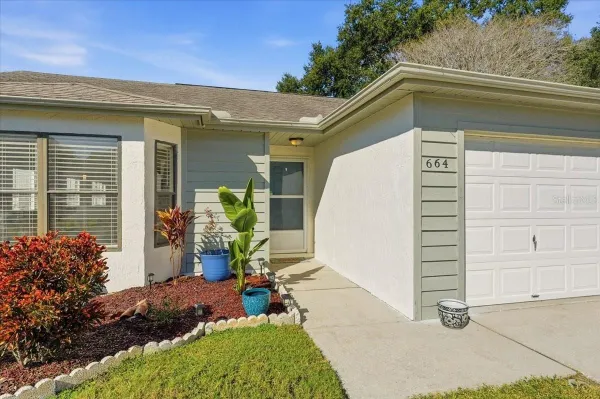 Property Slideshow image 2 of 38 | 664 eagle run, Lakeland, FL, 33809
