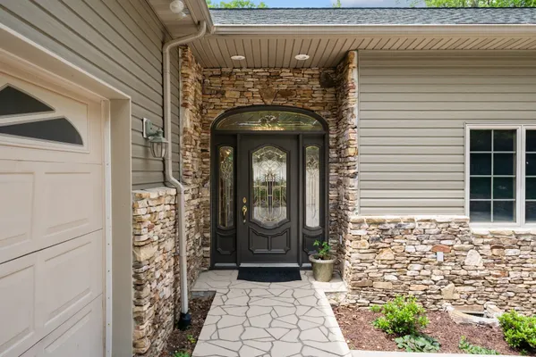 Property Slideshow image 3 of 58 | 43 markham ter, Crossville, TN, 38558