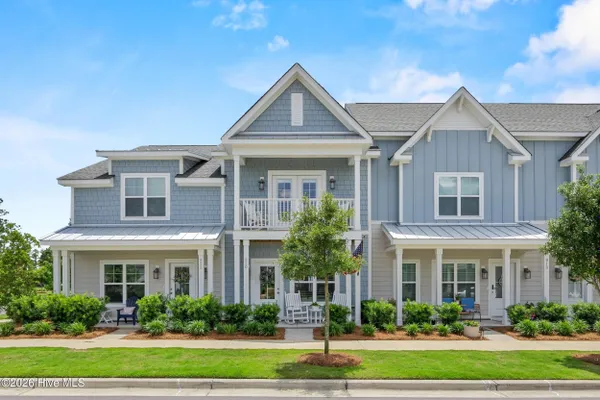 Property Slideshow image 2 of 30 | 920 fresnel run, Wilmington, NC, 28412