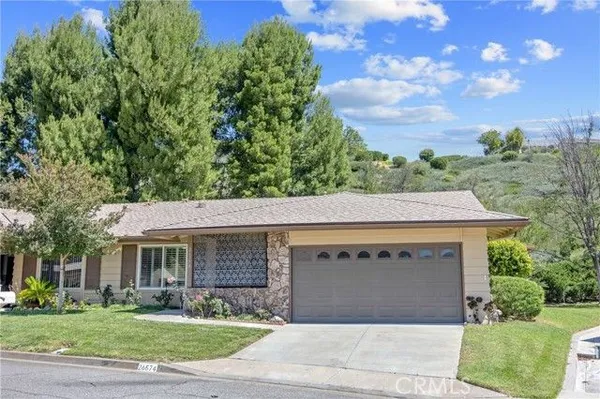 Property Slideshow image 2 of 43 | 26574 cardwick ct, Newhall, CA, 91321