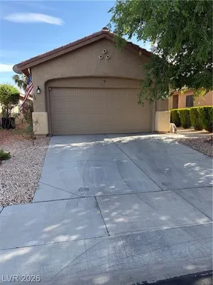 Property Slideshow image 2 of 23 | 6131 saddle horse ave, Las Vegas, NV, 89122