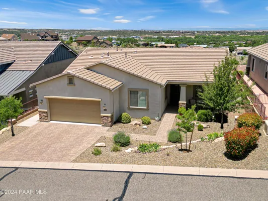 Property Slideshow image 2 of 38 | 1748 trinity rose dr, Prescott, AZ, 86301