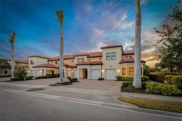 Property Slideshow image 2 of 64 | 23085 banbury way 103, Venice, FL, 34293