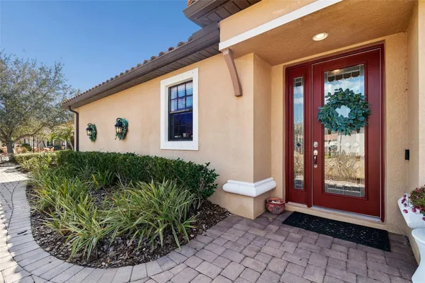 Property Slideshow image 3 of 65 | 8440 alberata vista dr, Tampa, FL, 33647