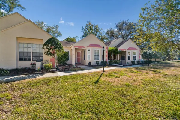 Property Slideshow image 3 of 76 | 11317 versailles ln # 5, Port Richey, FL, 34668