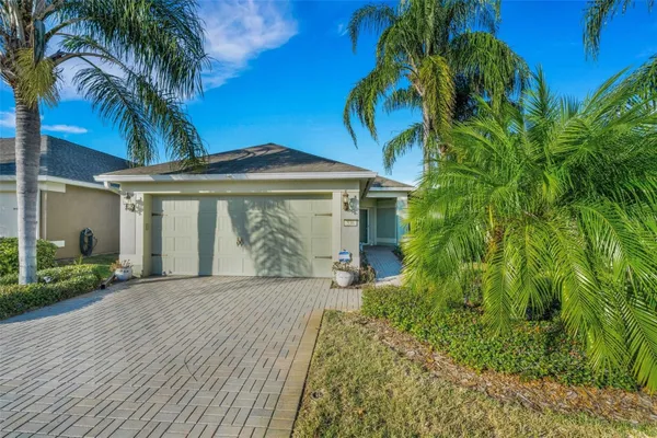 Property Slideshow image 2 of 53 | 536 arena dr, Davenport, FL, 33837