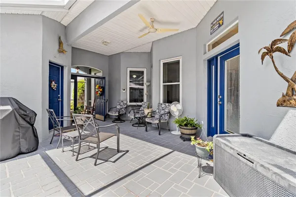 Property Slideshow image 3 of 45 | 3007 bellflower way, Lakeland, FL, 33811