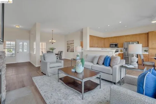 Property Slideshow image 2 of 45 | 138 cedar ridge ct, Rio Vista, CA, 94571