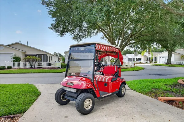 Property Slideshow image 2 of 23 | 16970 se 94th sunnybrook cir, The Villages, FL, 32162