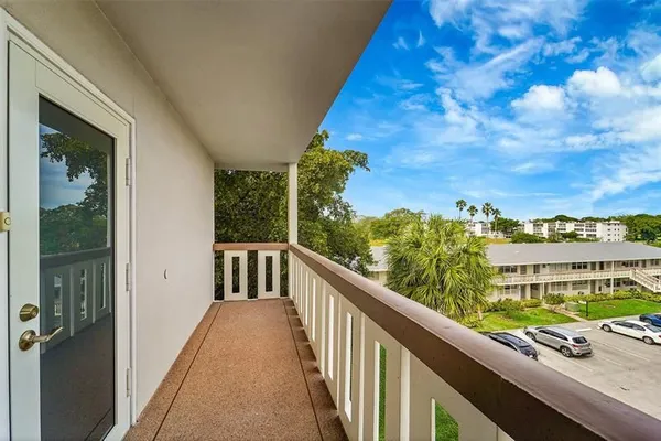 Property Slideshow image 2 of 32 | 4001 ashby c # 4001, Deerfield Beach, FL, 33442