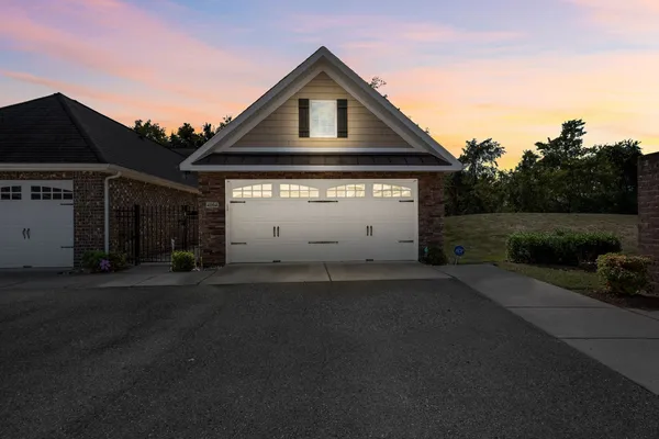 Property Slideshow image 3 of 35 | 395 devon chase hl unit 4104, Gallatin, TN, 37066