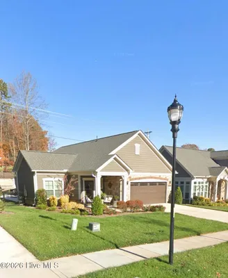 Property Slideshow image 3 of 23 | 2008 trailwood dr, Matthews, NC, 28104