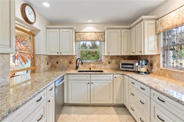 Property Slideshow image 3 of 41 | 580 teesdale dr, Haines City, FL, 33844