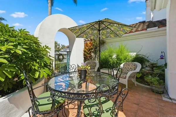 Property Slideshow image 2 of 49 | 6043 piros way, Oceanside, CA, 92056