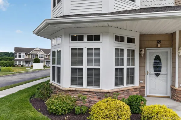 Property Slideshow image 2 of 50 | 205 egrets lndg 205, Carmel, NY, 10512